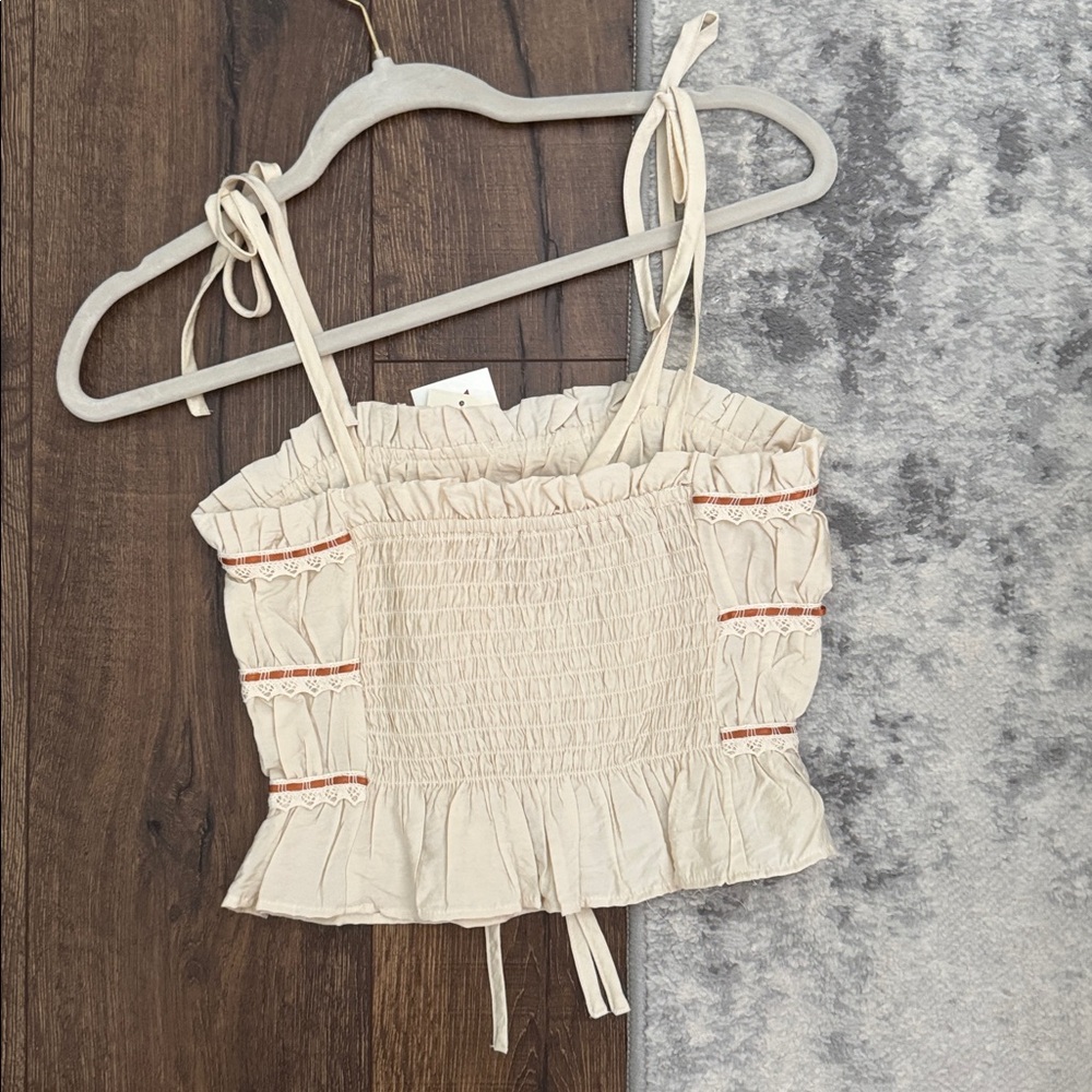 Cream Ruffled Women's Top - Picture 3 of 3